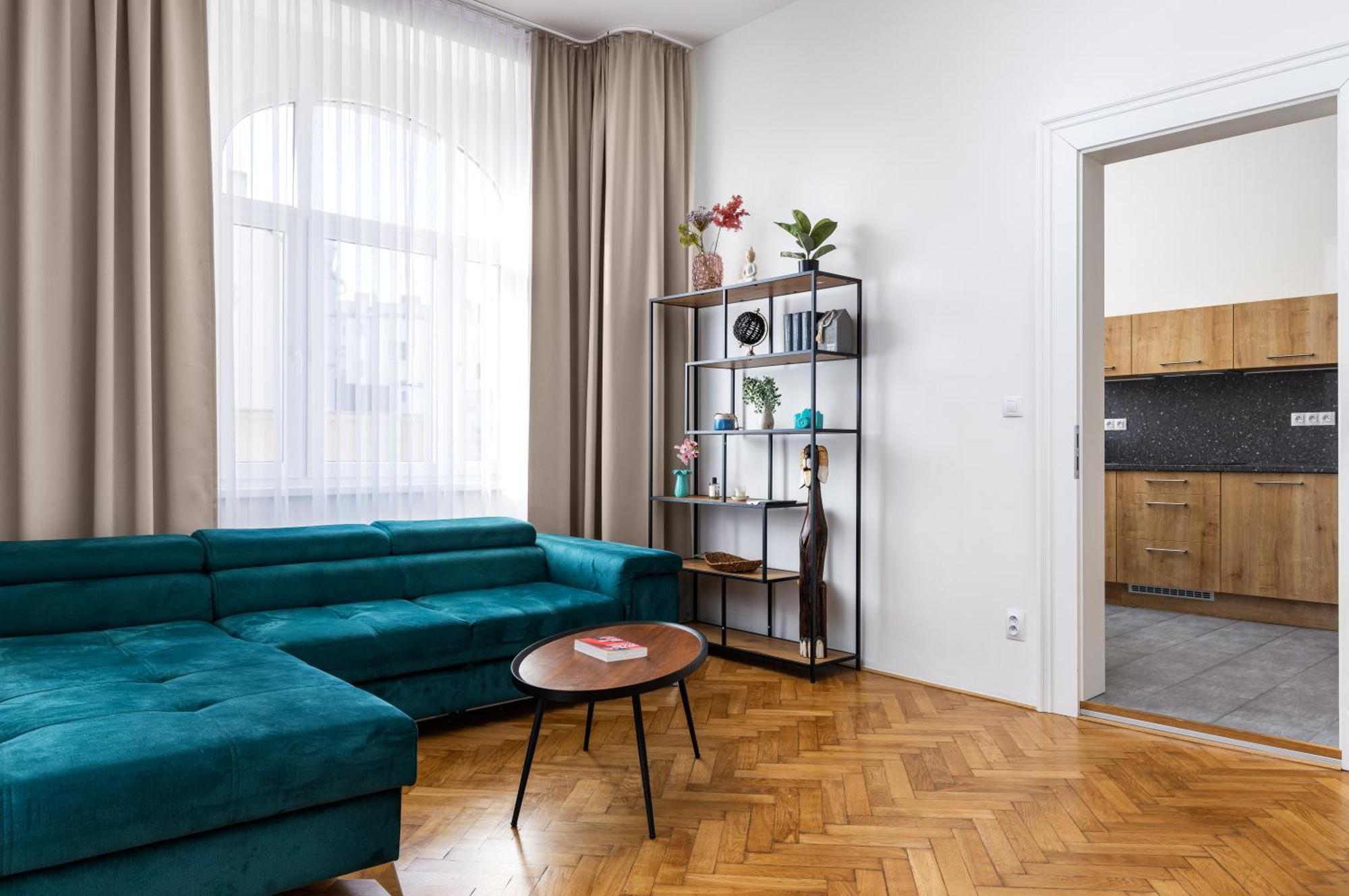 Stay2Gether City Buzz Apt - O2 Arena - Sleeps 6 Прага Екстер'єр фото