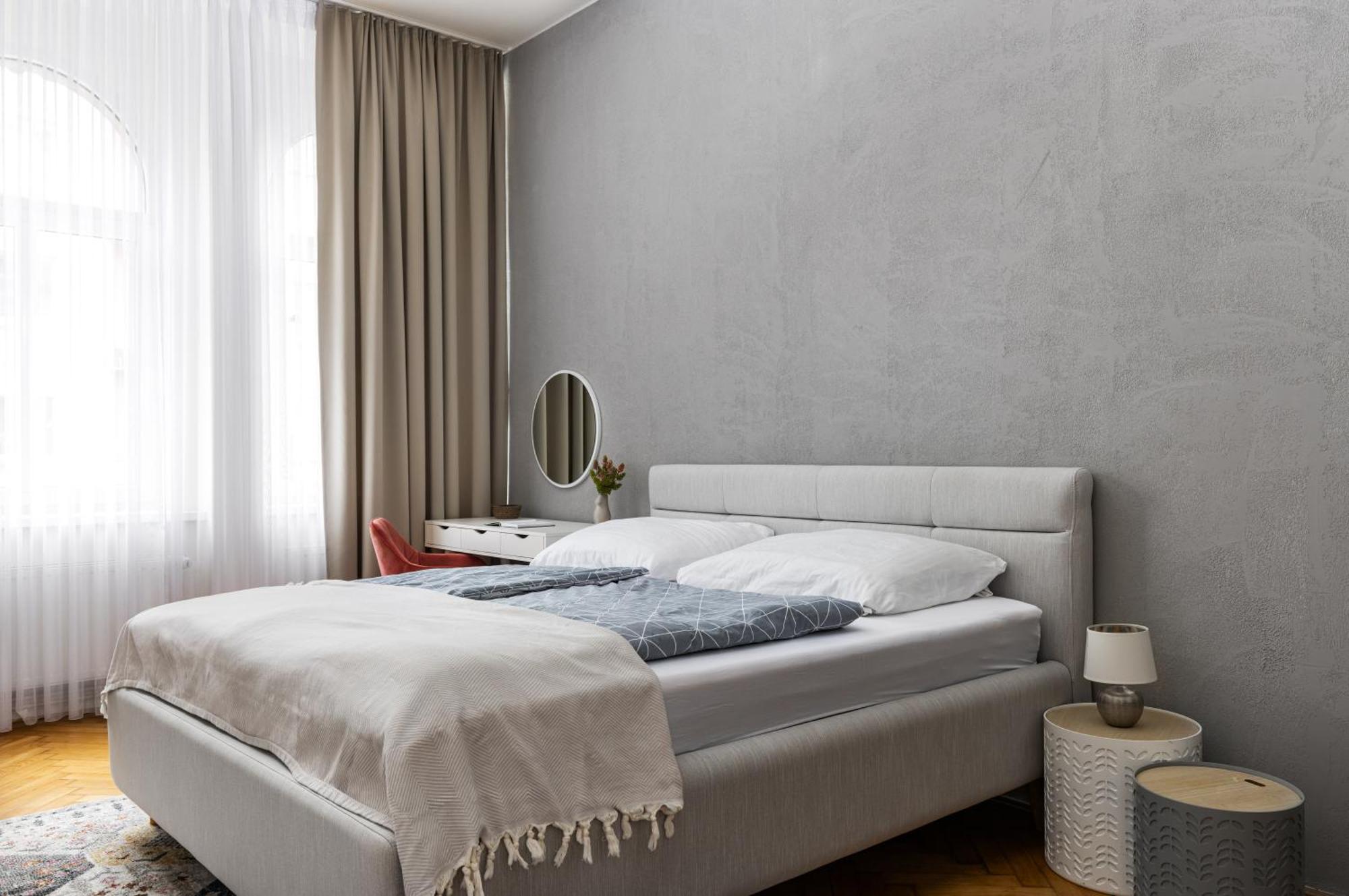 Stay2Gether City Buzz Apt - O2 Arena - Sleeps 6 Прага Екстер'єр фото